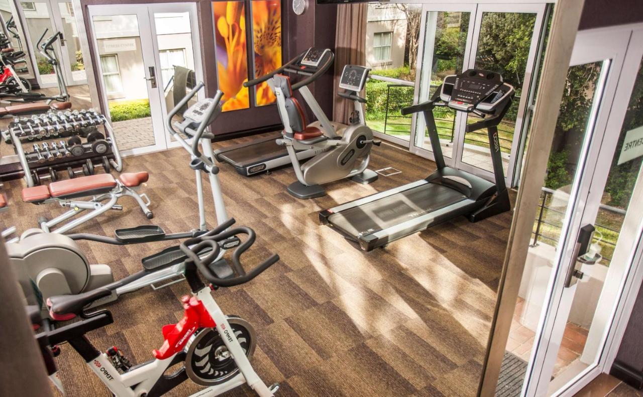 Garden Court Morningside Sandton ヨハネスブルグ エクステリア 写真
