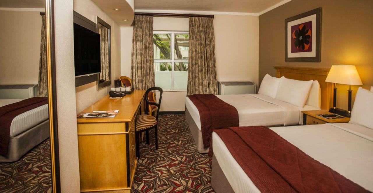 Garden Court Morningside Sandton ヨハネスブルグ エクステリア 写真